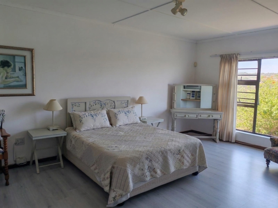 3 Bedroom Property for Sale in Boknesstrand Eastern Cape